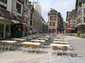  terrasse de café encore vide